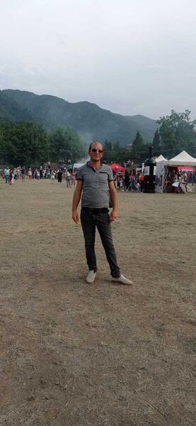  ,   Artyom, 33 ,   ,   