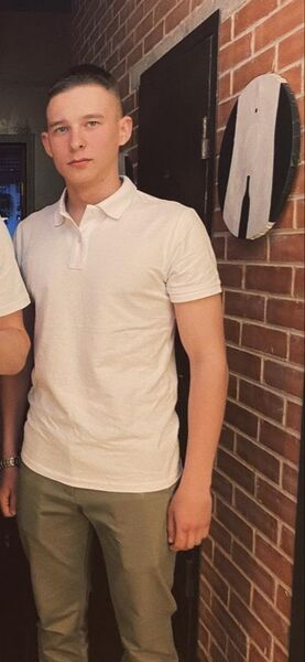  ,   Anton, 21 ,   ,   , 