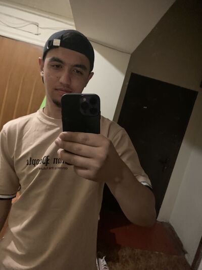  ,   Jons, 22 ,   ,   
