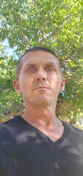 ,   Evgeny, 42 ,   ,   , c , 
