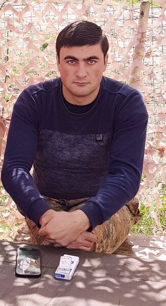  ,   Grisha, 25 ,   ,   