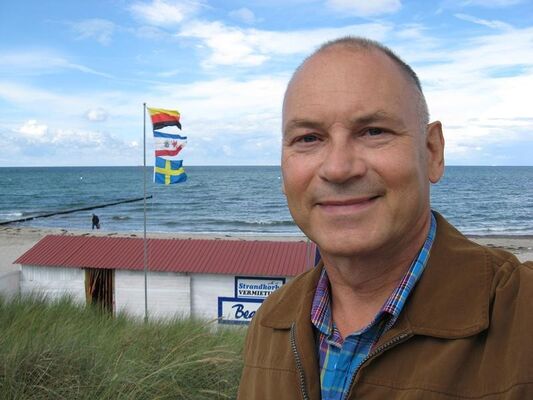  Madrid,   JAMES, 61 ,   ,   , c 