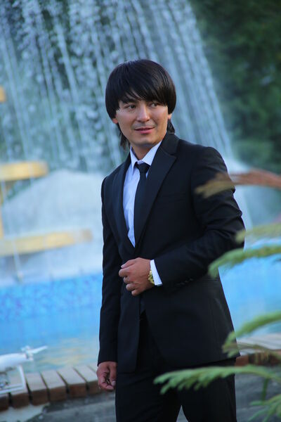  ,   Alisher, 31 ,   ,   , c 