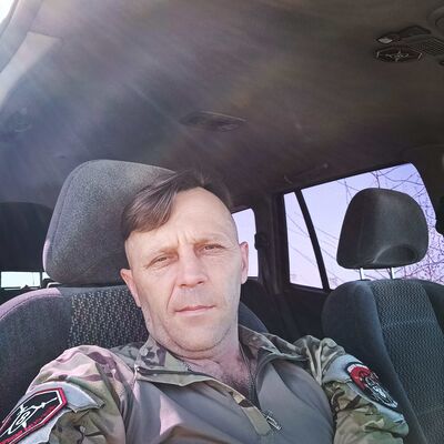 ,   Sasha, 46 ,   ,   