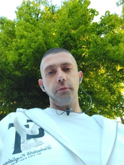  ,   Konstantin, 34 ,   c 