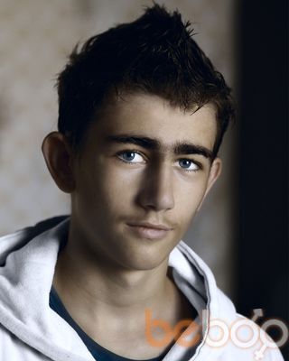  ,   Vito, 31 ,   