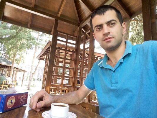  ,   Arman, 37 ,   