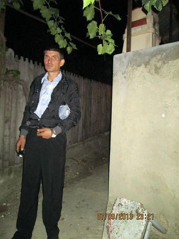  ,   Igor, 46 ,   ,   , c 