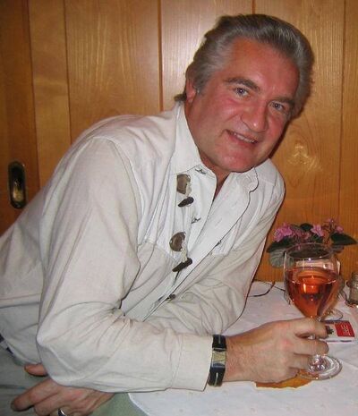  ,   Roland major, 57 ,   ,   , c 