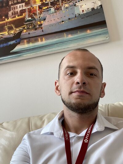  ,   Alex, 27 ,   ,   , c , 