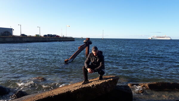  ,   Aleksandr, 49 ,   ,   , c 