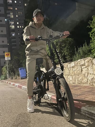  Ramat Gan,   Shlomi, 25 ,   ,   