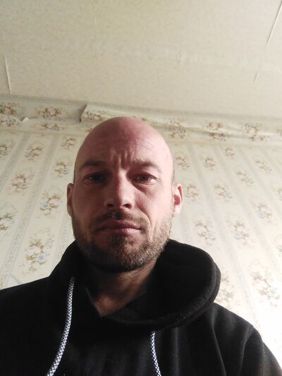  ,   Viktar, 38 ,   ,   