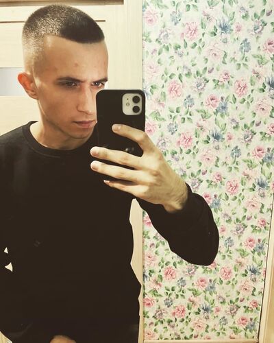  --,   , 22 ,   