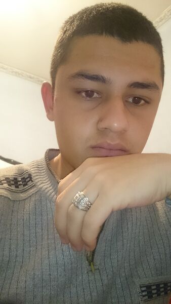  ,   Mr Karadagh, 33 ,   ,   , c 