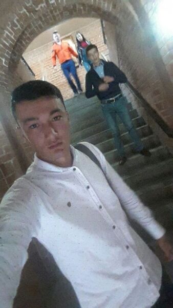  ,   Bekhruz, 30 ,   ,   , c 
