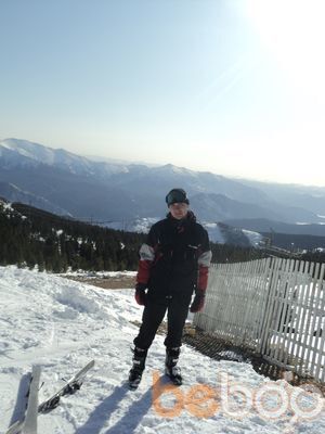  ,   Alex, 39 ,   