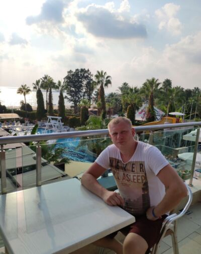  ,   Vladzimir, 42 ,  