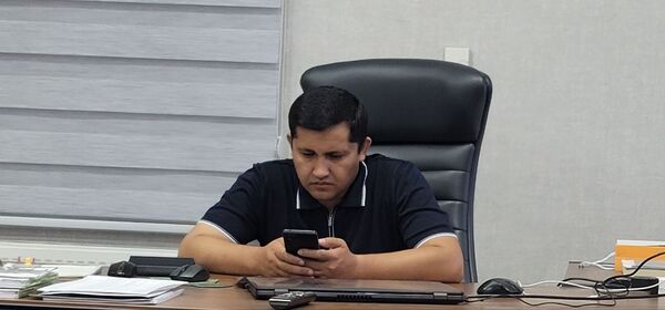  ,   Bek, 36 ,   ,   