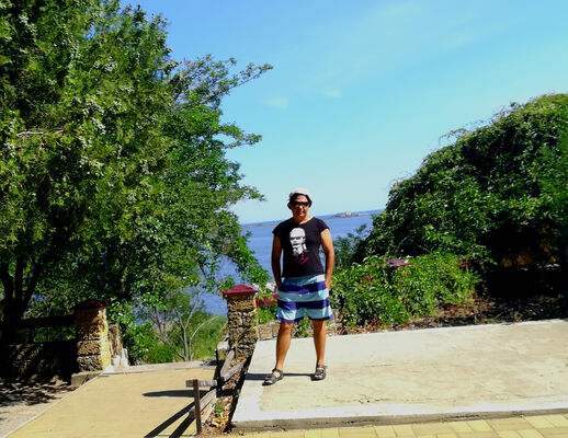  ,   Vlad, 55 ,   ,   , c , 