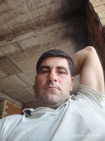  ,   Shamil, 36 ,   ,   