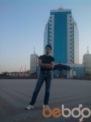  1889325  Salim, 37 ,    