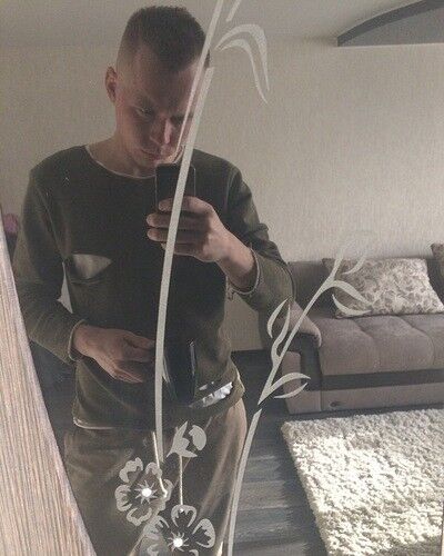  ,   Vladislav, 32 ,   ,   , c 