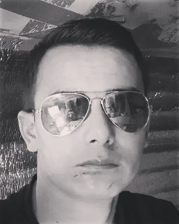  42555815  , 27 ,    