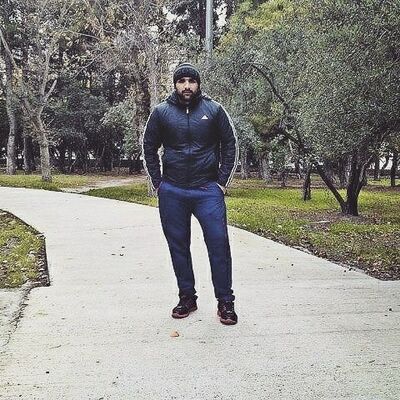  ,   Ayxan, 37 ,   ,   , c 
