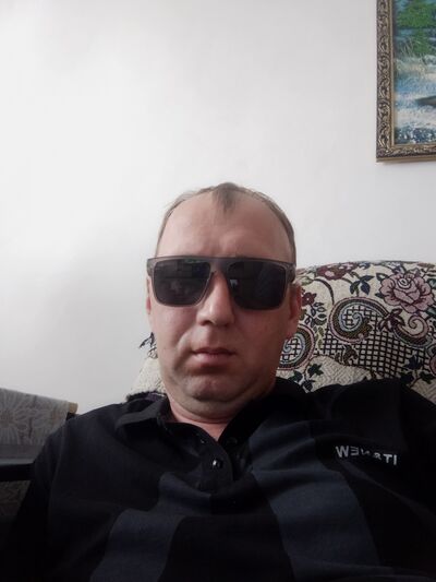  ,   Dmitry, 37 ,   ,   , c , 