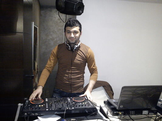  ,   Nurlan, 32 ,   