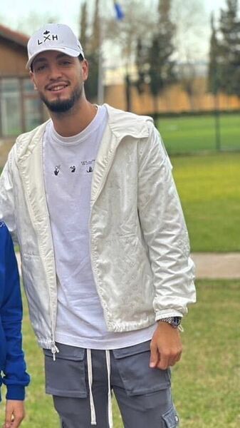  Algiers,   Oussama, 27 ,   ,   