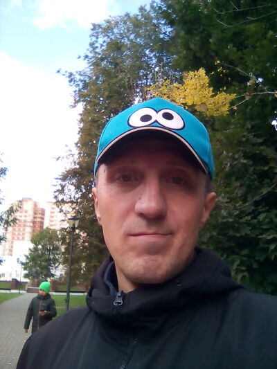  ,   Alex, 48 ,   ,   