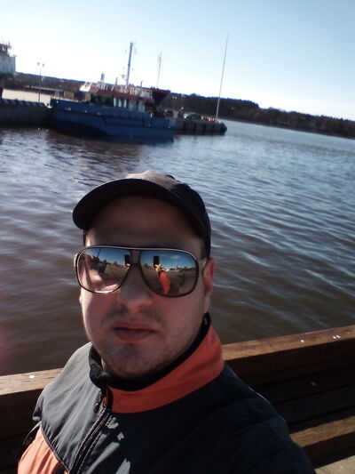  ,   Kostiantyn, 36 ,   ,   , c , 