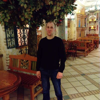  ,   Sergey, 40 ,   c 