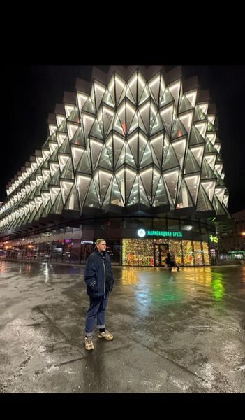  ,   Danik, 22 ,   ,   