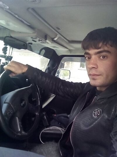  ,   Vahe, 28 ,   ,   