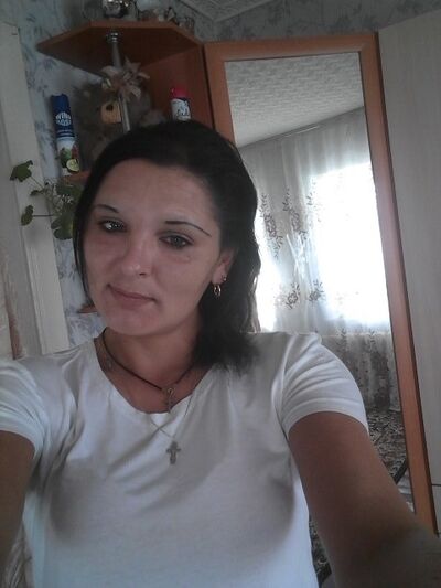  ,   Tanzila, 36 ,  