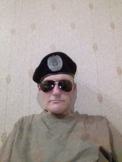 ,   Maks, 39 ,   ,   , c 