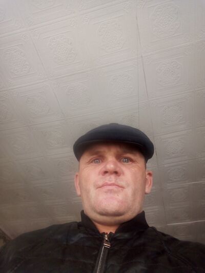  ,   Ivan, 42 ,   ,   