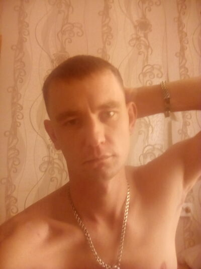  -,   Maxim, 35 ,   ,   , c 