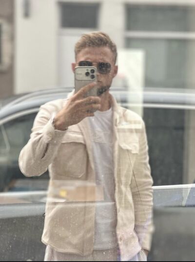  ,   Vlad, 31 ,   ,   