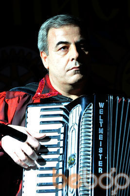  3210435  Yustas, 55 ,    