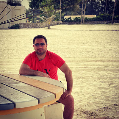  ,   Man, 44 ,   ,   