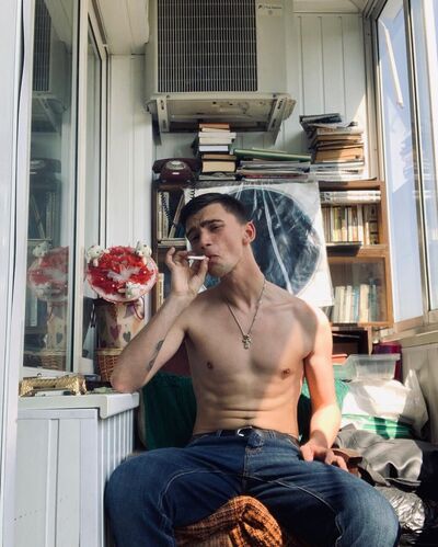 ,   Petr, 28 ,   ,   