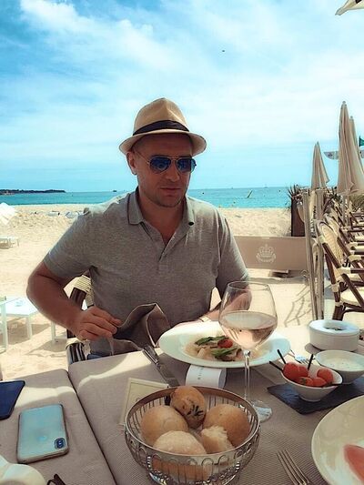  Cannes,   Serge, 37 ,   ,   