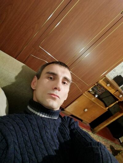  ,   Ilyan, 39 ,   ,   