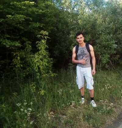  ,   MUSLIM, 28 ,   ,   