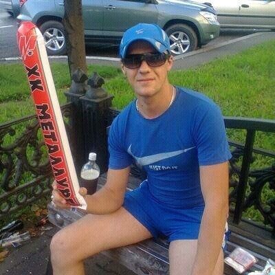  27158165  Denis, 37 ,    