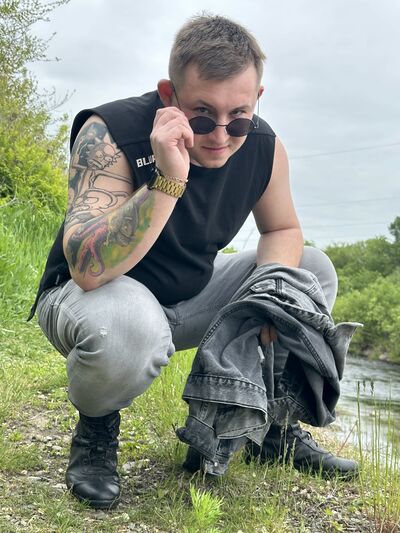  --,   , 25 ,   